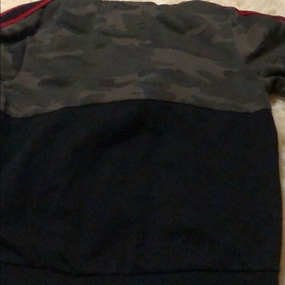 Cammo sweater - Picture 2 of 3